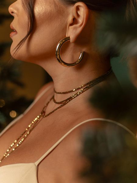 BRINCO ARGOLA TUBO G BANHADO A OURO - Dri Ferreira Semi Joias