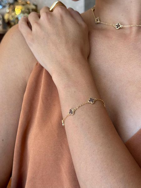 PULSEIRA TREVOS RESINADOS MARROM BANHADA A OURO - Dri Ferreira Semi Joias