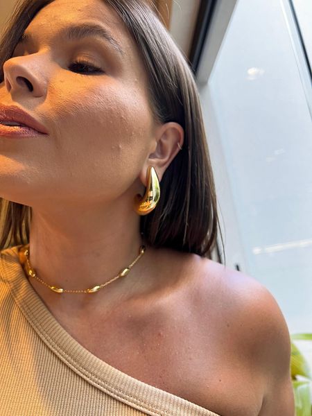 BRINCO ARGOLA GOTA BOLD G BANHADO A OURO - Dri Ferreira Semi Joias