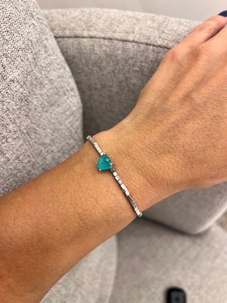PULSEIRA CANUTILHOS E CORAÇÃO VERDE BANHADA A RÓDIO BRANCO - Dri Ferreira Semi Joias