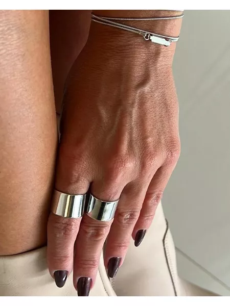 ANEL MAXI LISO REGULÁVEL BANHADO RODIO BRANCO - Dri Ferreira Semi Joias