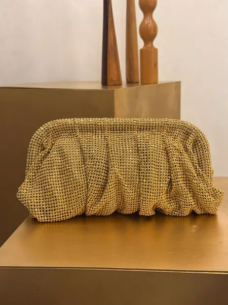 CLUTCH MALHA CRAVEJADA DOURADA - Dri Ferreira Semi Joias