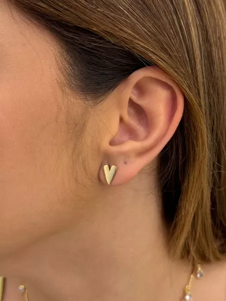 BRINCO CORAÇÃO P LISO BANHADO A OURO 18K