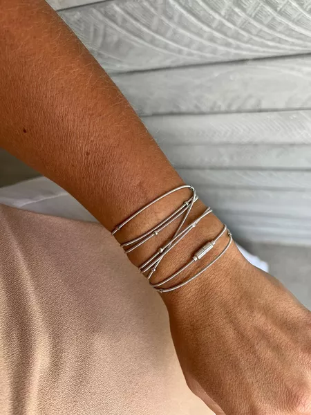 PULSEIRA CORDÃO DE VIOLÃO BOLINHAS BANHADO A RODIO BRANCO - Dri Ferreira Semi Joias