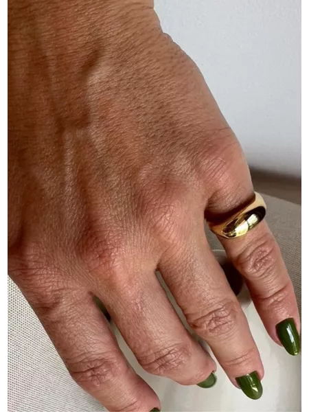 ANEL DEDINHO ABAULADO BANHADO A OURO - Dri Ferreira Semi Joias