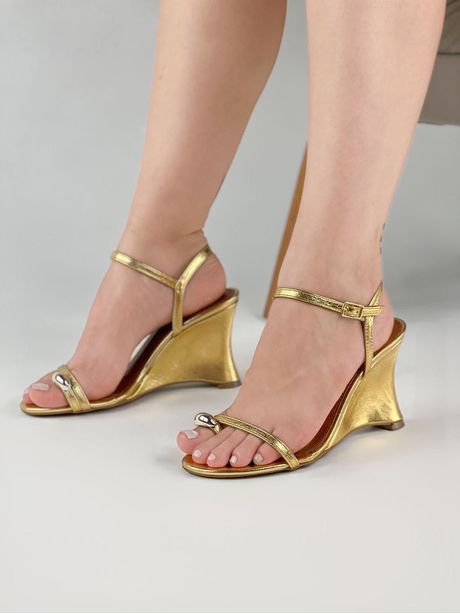 Sandália Anabela Lumiere - Ouro- 6cm