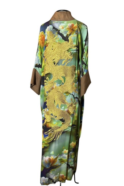 Kimono Tsuki Viscose O Dragão nos Jardins Suspenso... - Bo Eugenia Bologna