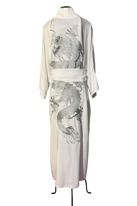 Kimono Tsuki Viscose Branco Dragão Imperial Prata ... - Bo Eugenia Bologna