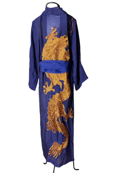 Kimono Nami Crepe Azul Royal Dragão Gigante Cobre... - Bo Eugenia Bologna