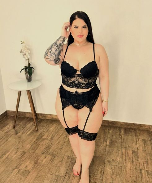 Conjunto Premium plus size Cinta Liga Preta