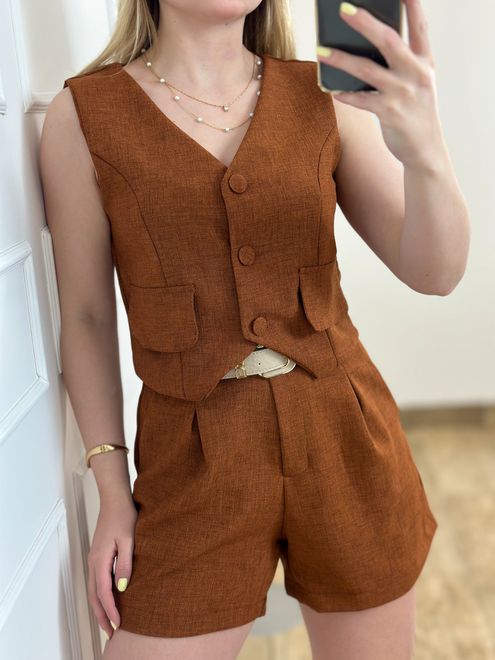 Conjunto Short e Colete Marrom - 387952 - RAFITA MODA FEMININA