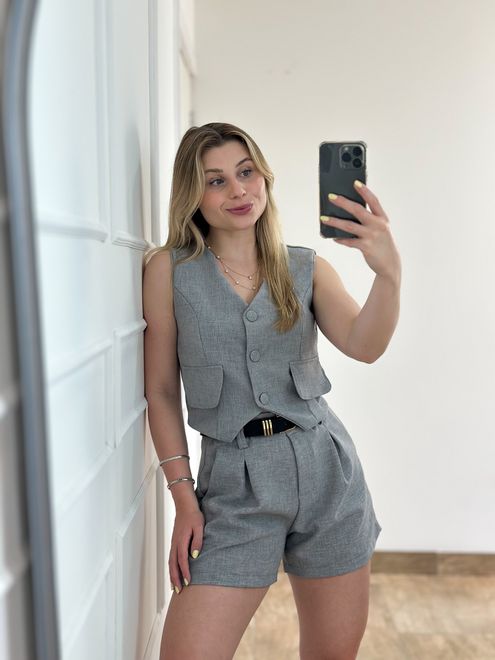 Conjunto Short e Colete Cinza - 387951 - RAFITA MODA FEMININA