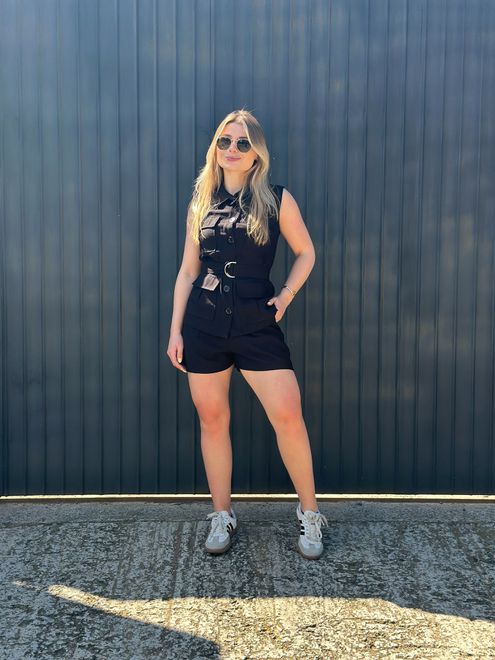 Conjunto Short e Colete Preto - 387774 - RAFITA MODA FEMININA
