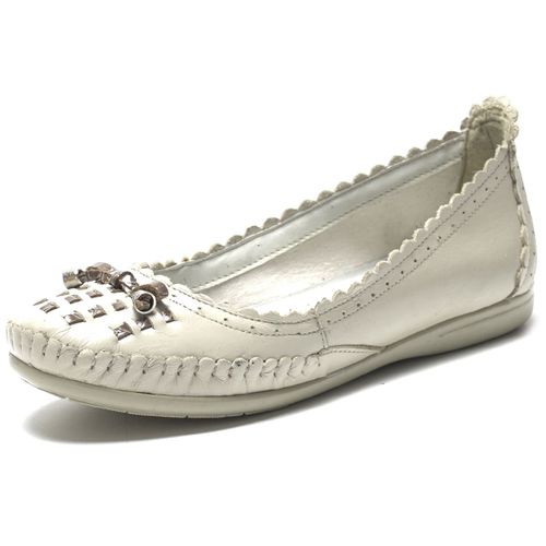 Sapatilha Feminina Off White de Couro - Ref. 1937 - ART NOBRE CALÇADOS ONLINE