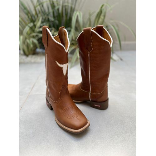BOTA TEXANA EM COURO RECORTE TOURO BRANCO - BT17 - Botas Texanas Bruto