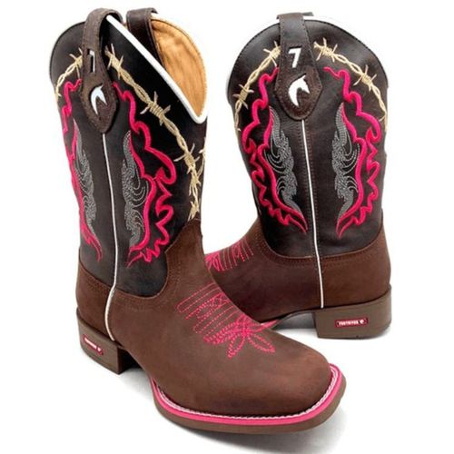 BOTA TEXANA EM COURO BORDADO ARAME ROSA - BTF1 - Botas Texanas Bruto