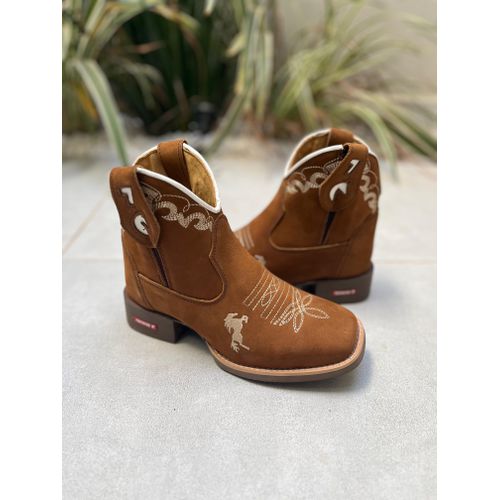 BOTINA CANO MÉDIO EM COURO NOBUCK CASTOR CAVALO - ... - Botas Texanas Bruto