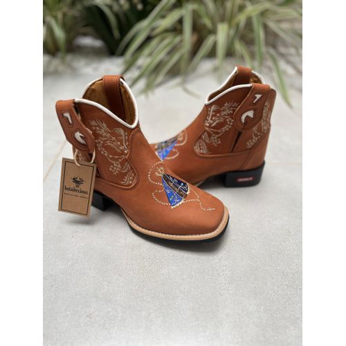 BOTINA CANO MÉDIO EM COURO RAMOS + NOSSA SENHORA -... - Botas Texanas Bruto