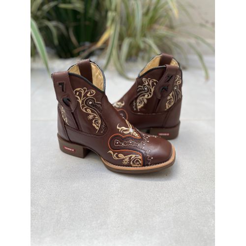 BOTINA CANO MÉDIO EM COURO MARROM BORDADO TRIBAL -... - Botas Texanas Bruto
