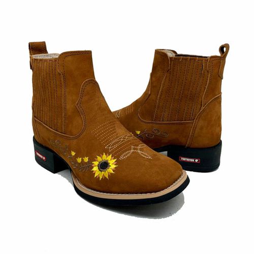 BOTINA EM COURO NOBUCK CARAMELO BORDADO GIRASSOL -... - Botas Texanas Bruto