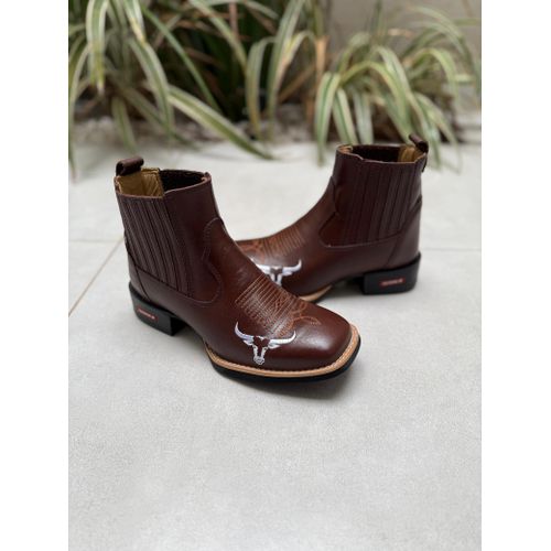 BOTINA EM COURO MARROM BORDADO TOURO BOI BRANCO - ... - Botas Texanas Bruto