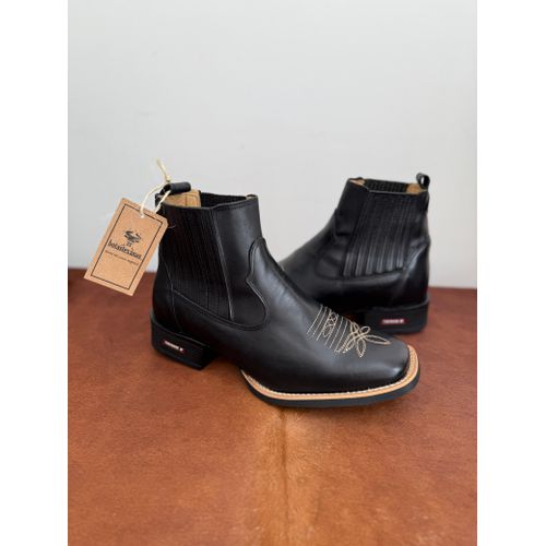 BOTINA EM COURO PRETO BASICA BORDADO FLORAO BEGE -... - Botas Texanas Bruto
