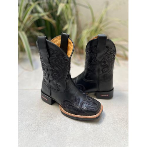 TEXANA CAPOTINHA EM COURO BORDADA ALL BLACK - capo... - Botas Texanas Bruto