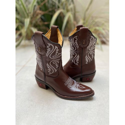 TEXANA CAPOTINHA EM COURO MARROM BORDADO ASAS BRAN... - Botas Texanas Bruto