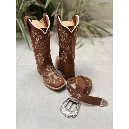 COMBO BOTA TEXANA + CINTO EM COURO BORDADO NOSSA S... - Botas Texanas Bruto
