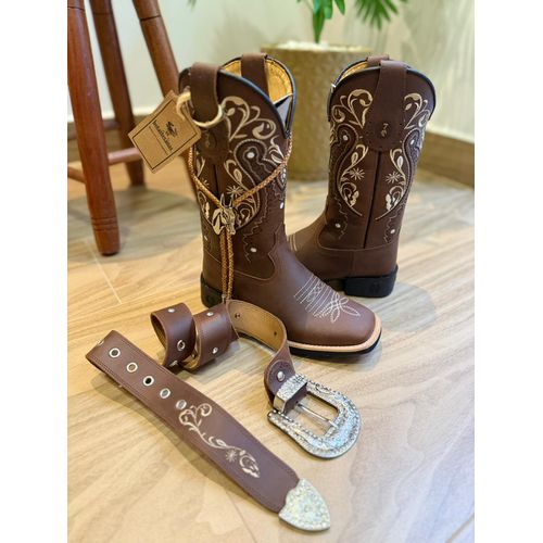 COMBO BOTA TEXANA EM COURO HORSE NESCAU BORDADO TR... - Botas Texanas Bruto