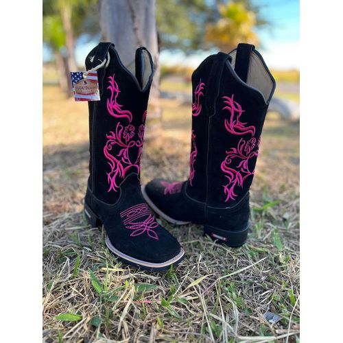 BOTA TEXANA EM COURO NOBUCK PRETO BORDADO FLORES E... - Botas Texanas Bruto