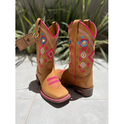 BOTA TEXANA EM COURO BORDADA COM PUXADOR SOLADO VI... - Botas Texanas Bruto