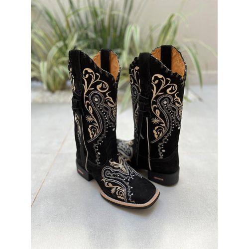BOTA TEXANA EM COURO PRETO BORDADO TRIBAL COM TRIC... - Botas Texanas Bruto