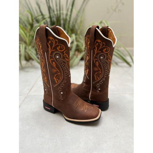 BOTA TEXANA EM COURO BORDADO TRIBAL - BTF161 - Botas Texanas Bruto