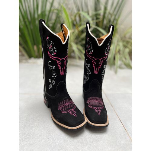 BOTA TEXANA EM COURO PRETO BORDADO TOURO ROSA - bt... - Botas Texanas Bruto