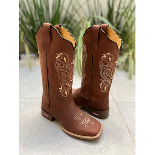 BOTA TEXANA VITORIA EM COURO BORDADA - BTF230 - Botas Texanas Bruto
