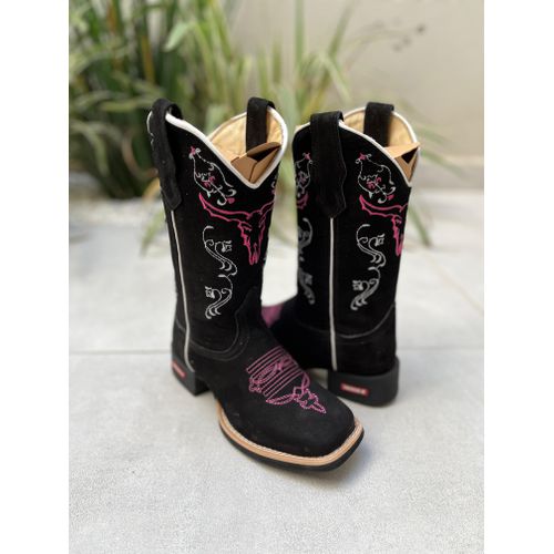 BOTA TEXANA EM COURO PRETO BORDADO TOURO ROSA CANO... - Botas Texanas Bruto