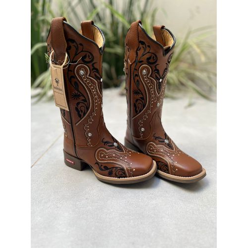 BOTA TEXANA EM COURO BORDADO TRIBAL COM METAIS STR... - Botas Texanas Bruto