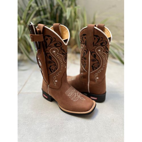 BOTA TEXANA EM COURO BORDADO TRIBAL E FLORAO + BAI... - Botas Texanas Bruto