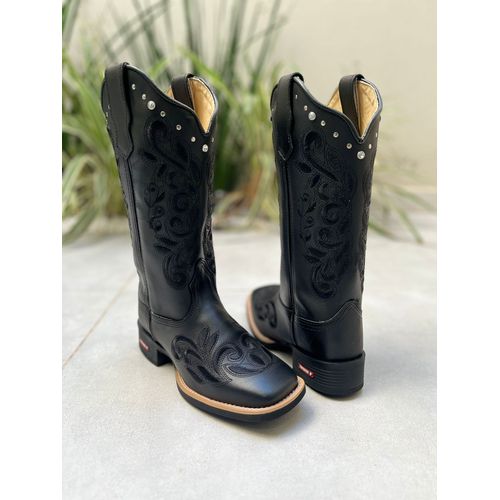 BOTA TEXANA EM COURO PRETO BORDADO ALL BLACK + MET... - Botas Texanas Bruto