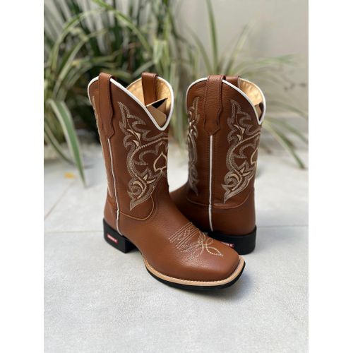 BOTA TEXANA EM COURO MUSTANG BORDADO BASICO BEGE C... - Botas Texanas Bruto