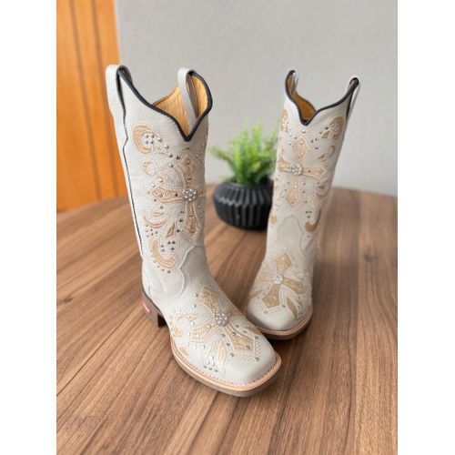 BOTA TEXANA EM COURO OFF WHITE BORDADO DO LASER CR... - Botas Texanas Bruto