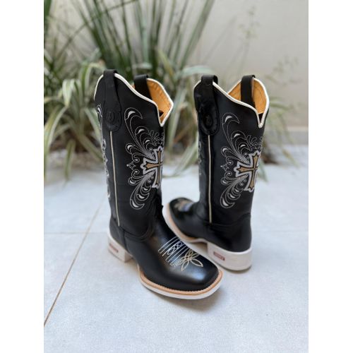 BOTA TEXANA EM COURO PRETO BORDADO CRUZ SOLADO BRA... - Botas Texanas Bruto