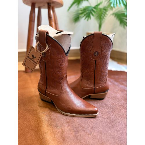BOTA TEXANA EM COURO MUSTANG BORDADO BASICO BICO F... - Botas Texanas Bruto