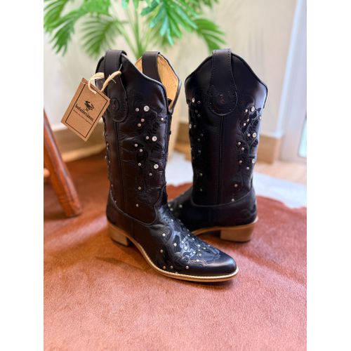 BOTA TEXANA EM COURO PRETO BORDADO ALL BLACK COM S... - Botas Texanas Bruto