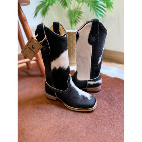 BOTA TEXANA EM COURO COM PELOS SOLADO DE MADEIRA -... - Botas Texanas Bruto