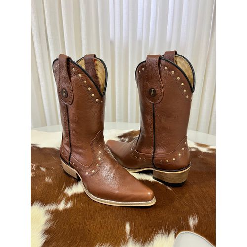 BOTA TEXANA EM COURO MUSTANG BÁSICA BICO FINO MADE... - Botas Texanas Bruto