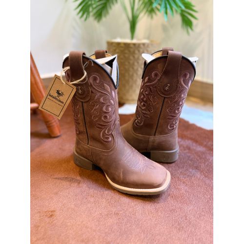BOTA TEXANA EM COURO E BORDADO RAMOS MARROM CANO T... - Botas Texanas Bruto