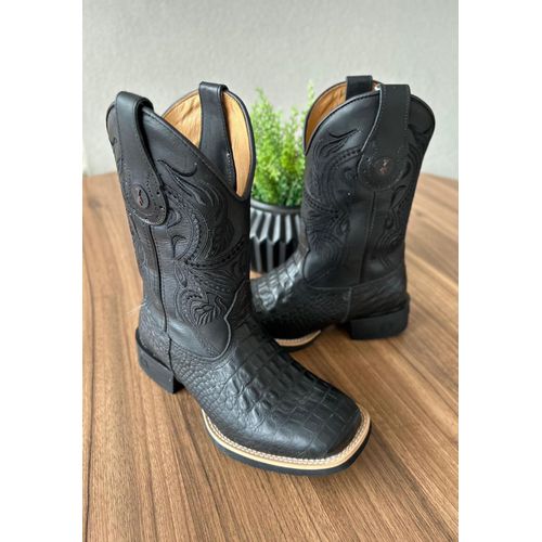 BOTA TEXANA EM COURO PRETO BORDADO ALL BLACK COBRA... - Botas Texanas Bruto