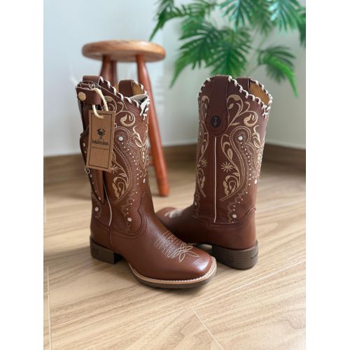 BOTA TEXANA EM COURO MUSTANG BORDADO TRIBAL COM TR... - Botas Texanas Bruto